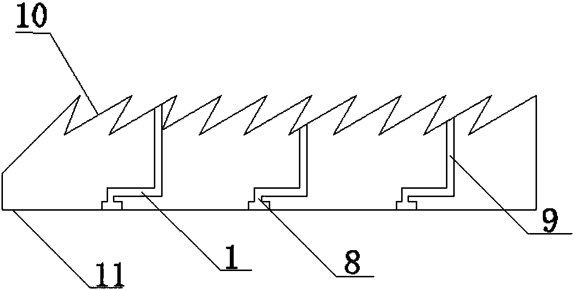 A drag reducing device for surface underwater vehicle and preparation method thereof