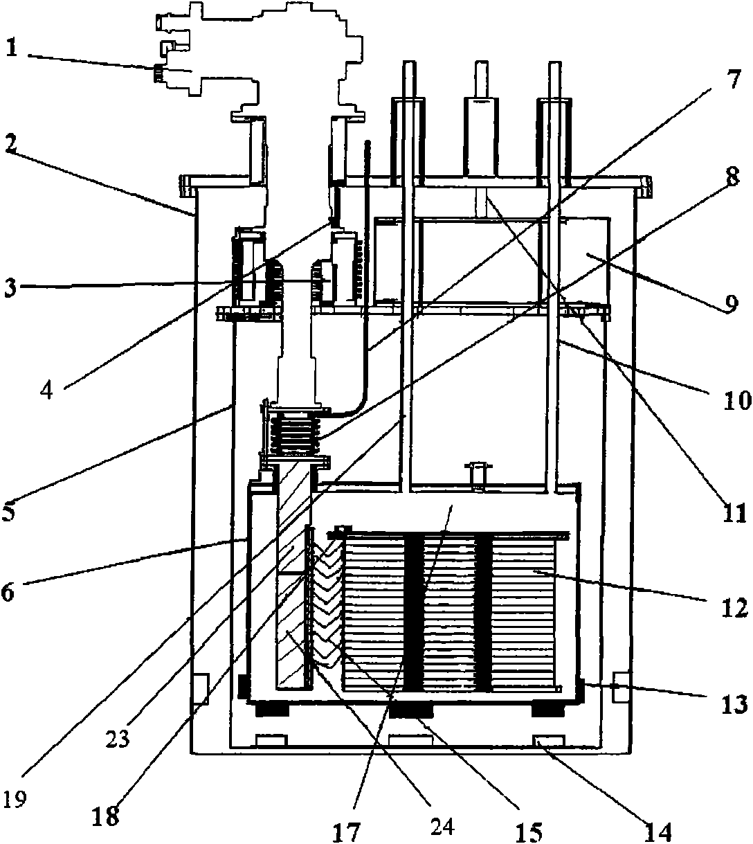 High temperature superconducting magnetic system protected by high heat capacity materials