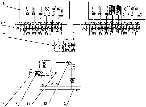 Angle adjustment device and hydraulic control method for realizing simultaneous construction of equidistant double boreholes