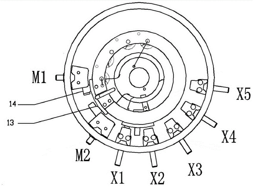 On-load regulated capacity transformer