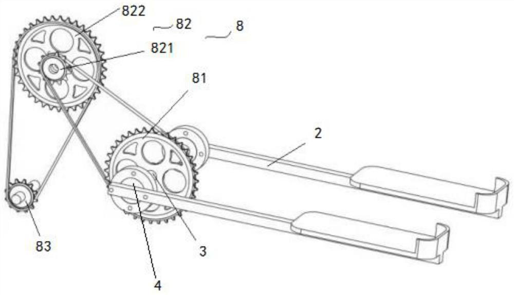 Manual variable-speed driving device, man-powered bicycle, man-powered aircraft and man-powered ship