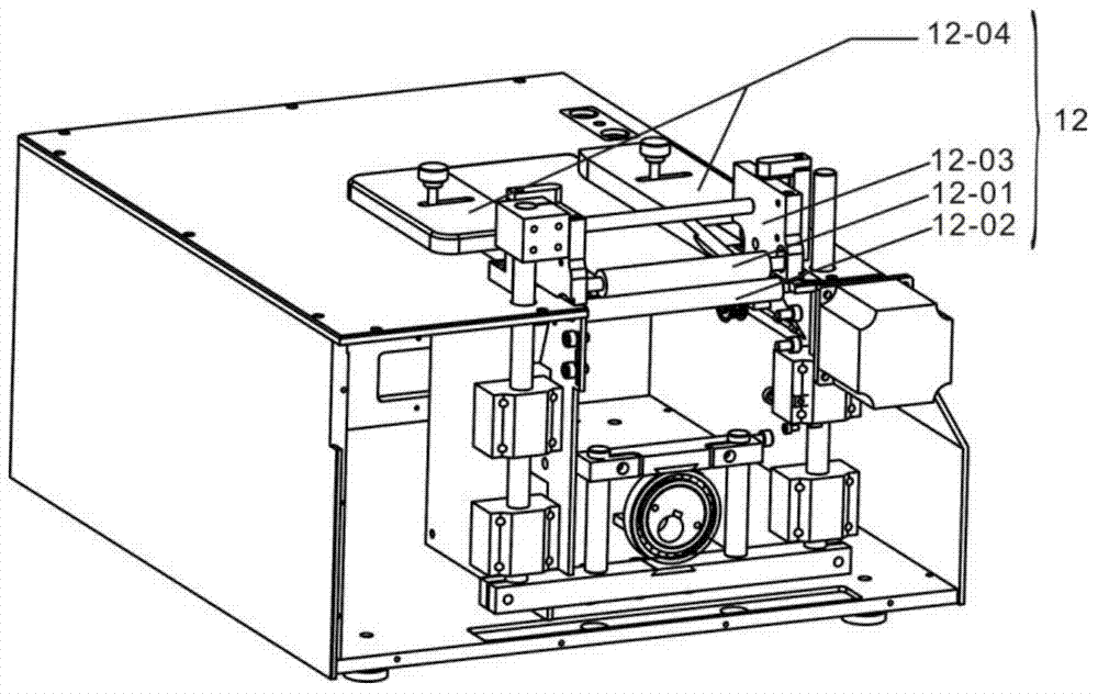 In-situ cutting conveyer and positioning conveying method