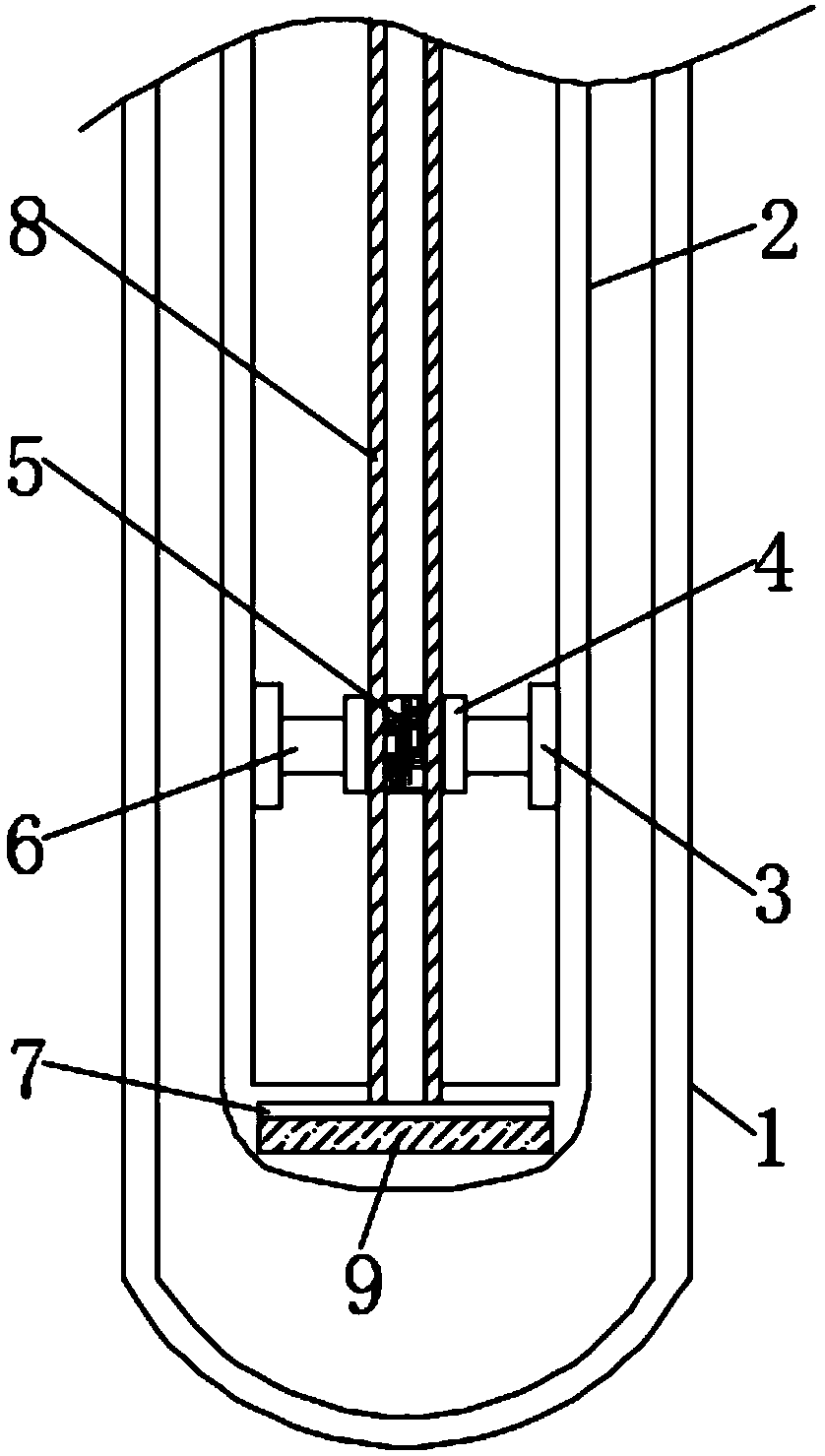 Self-cleaning solar vacuum pipe