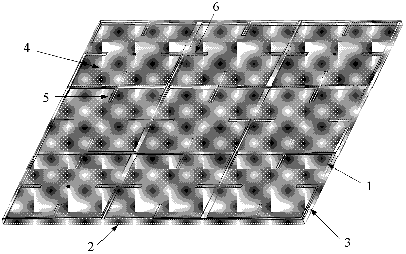 U-shaped electromagnetic band gap circuit board with low-frequency simultaneous switching noise inhibiting function