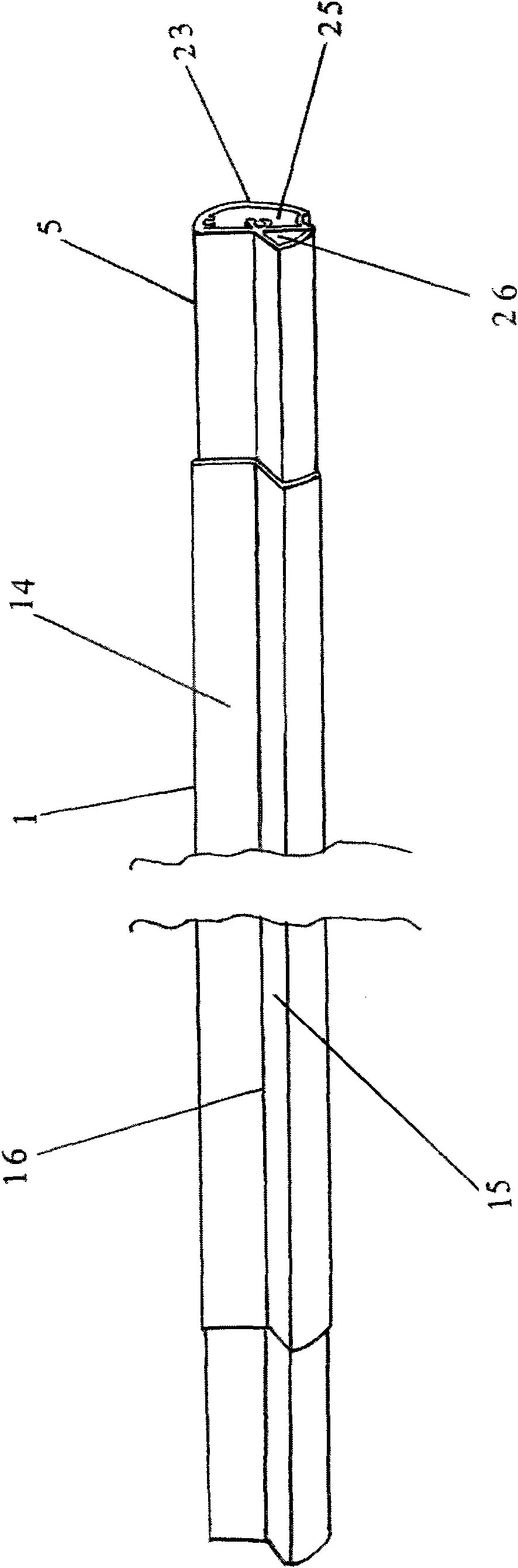 Shower shielding door with adjustable length