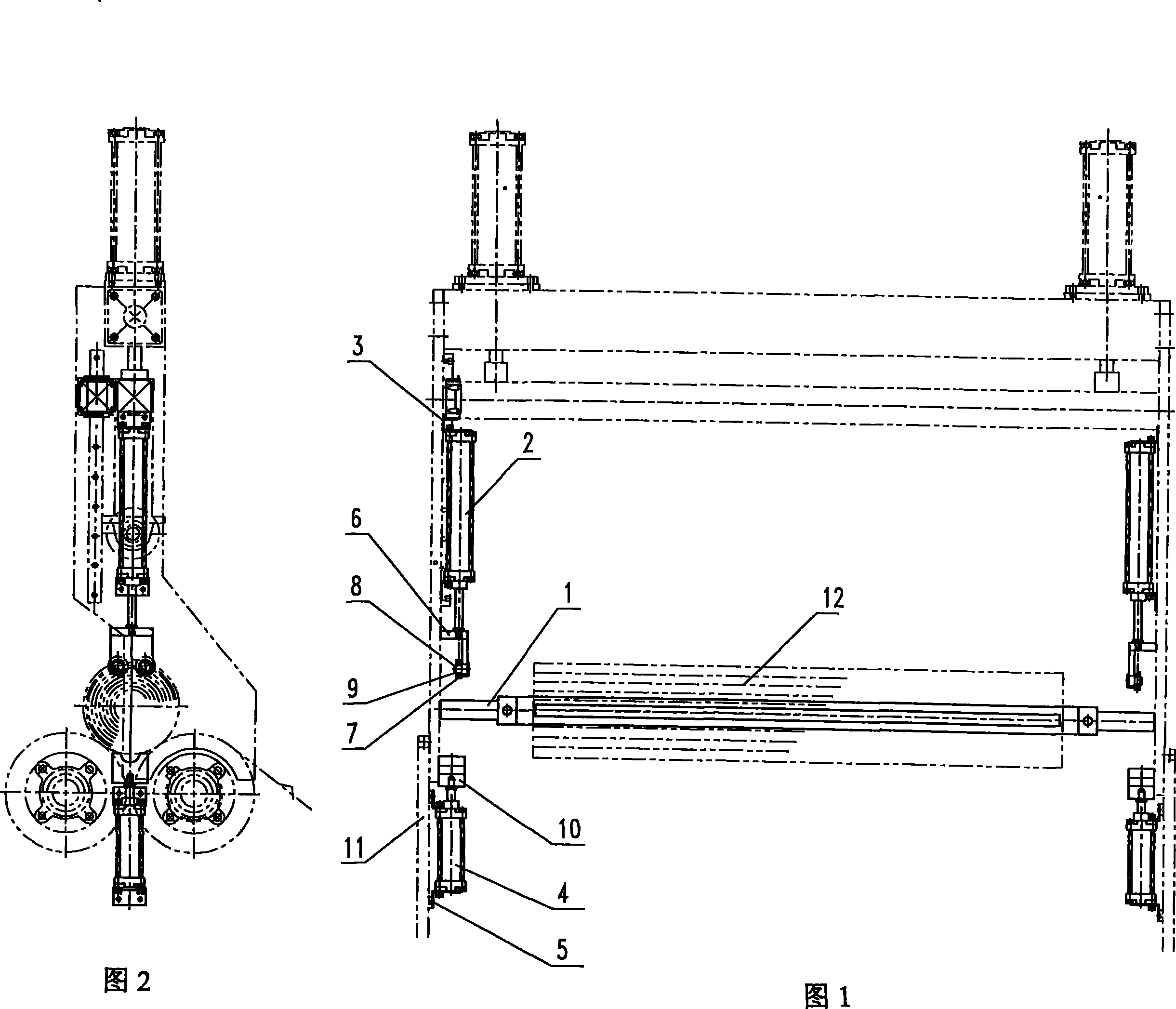 Plastic winding off spindle material-rolling method and device