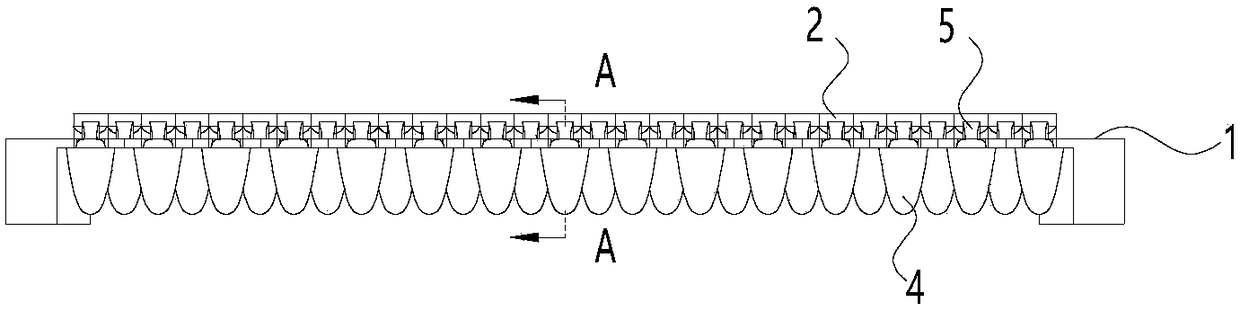 Irregular mixed material screening device