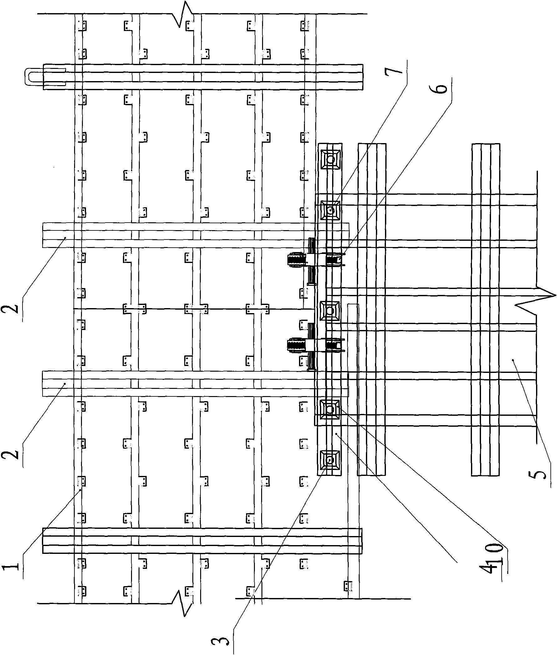 Fair-faced concrete structure beam and column joint formwork reinforcement system