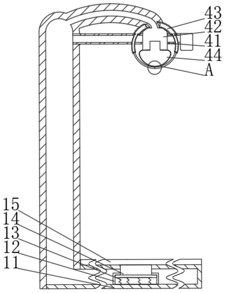 Self-cleaning LED street lamp