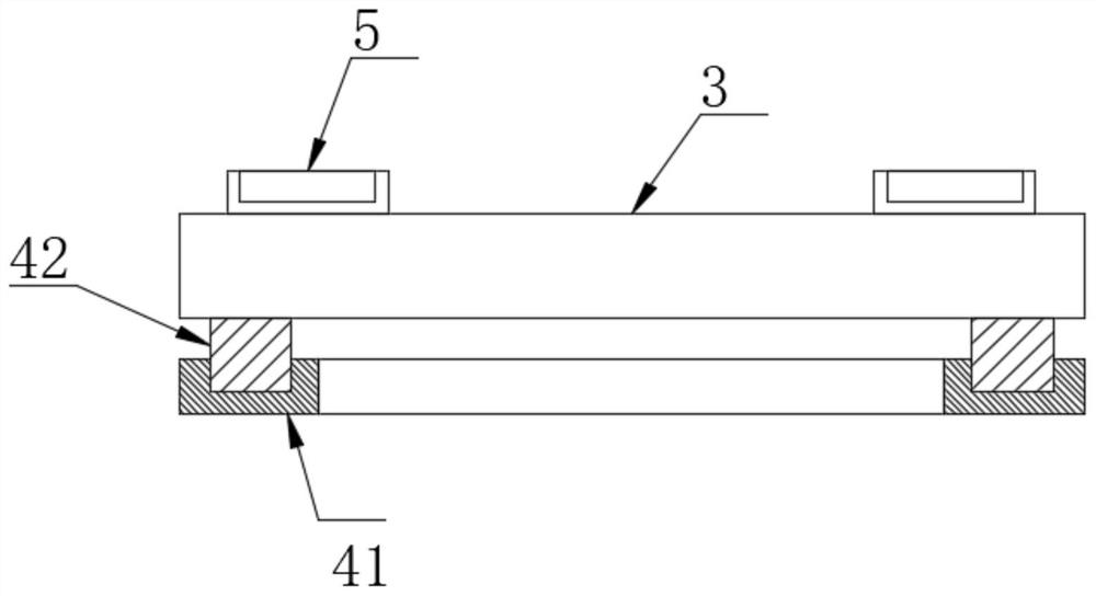 Numerical control machining equipment with automatic tool changing function