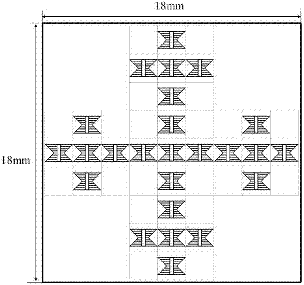 Fractal array bionic ultra-wideband antenna