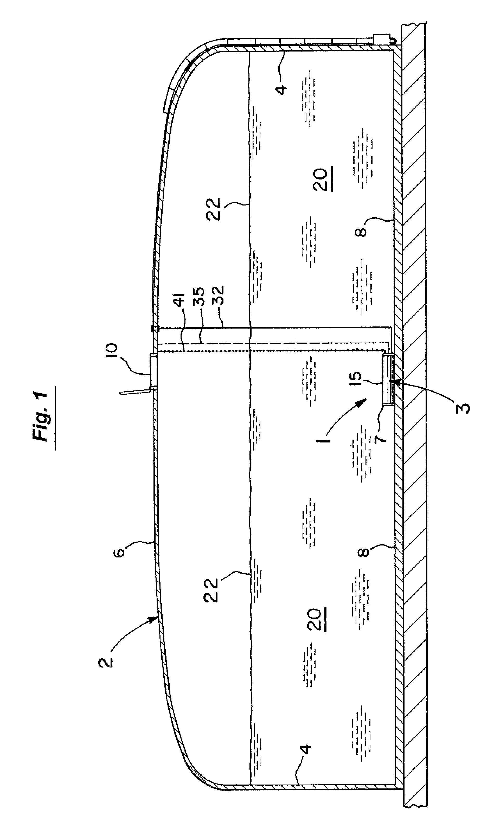 Submersible water circulation system for enclosed tanks