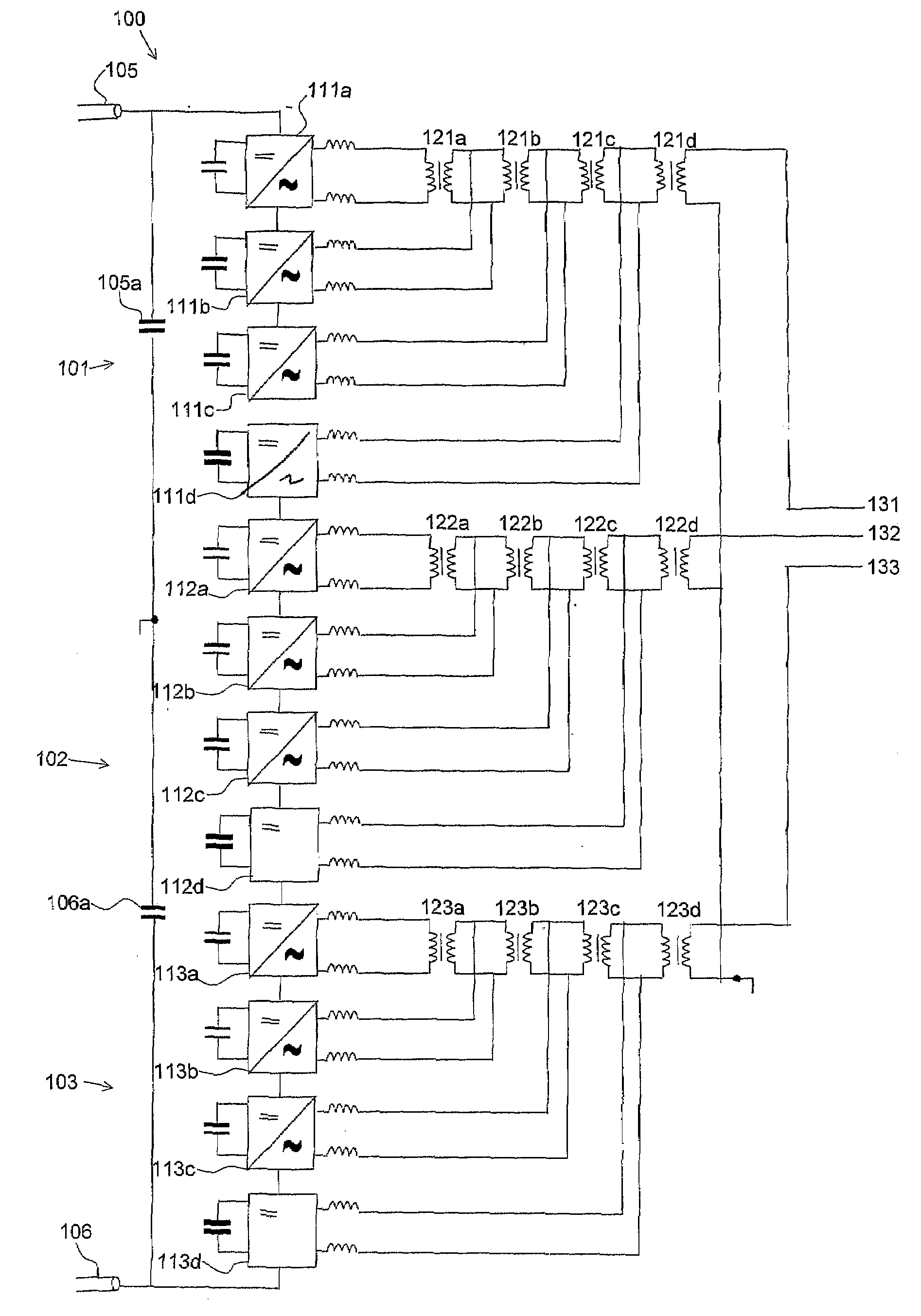 Voltage source converter and method of controlling a voltage source converter