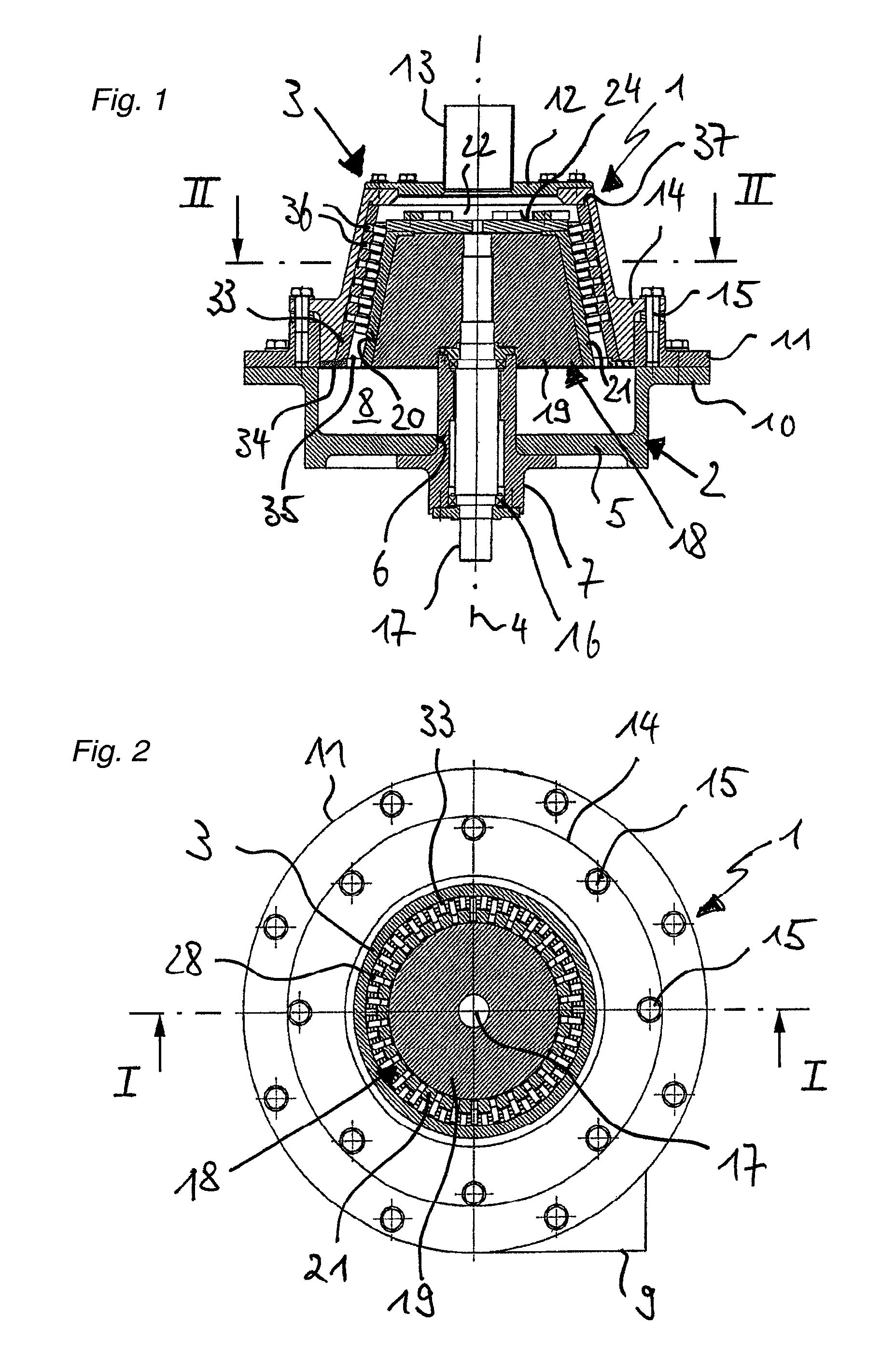 Device for comminuting input material