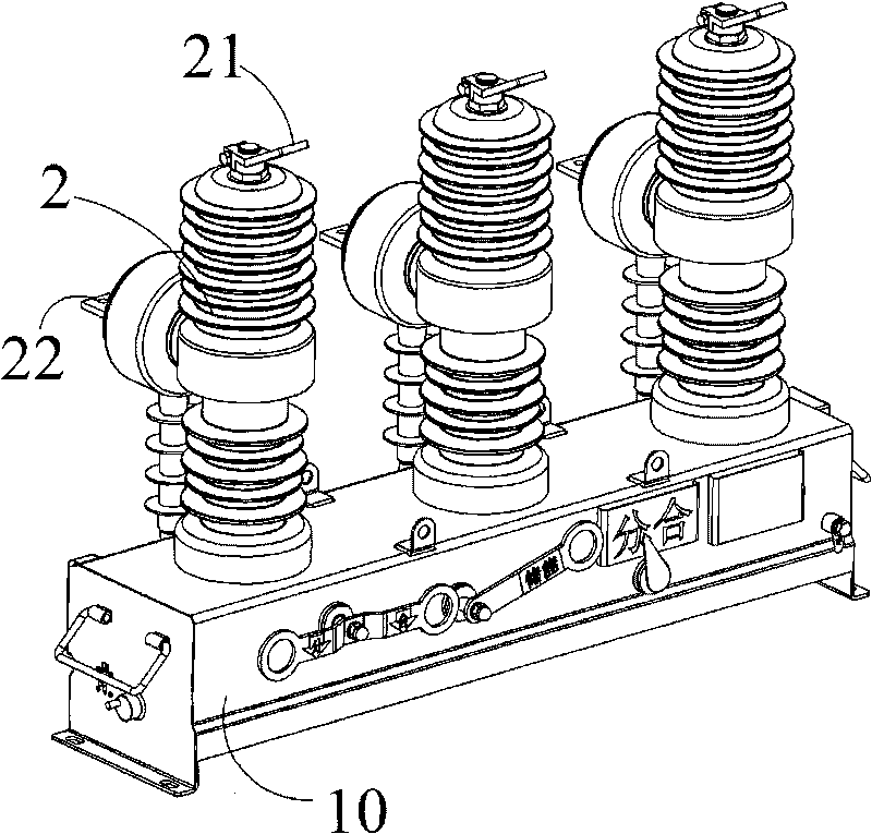 Mechanical high-voltage circuit breaker with short circuit self-locking function