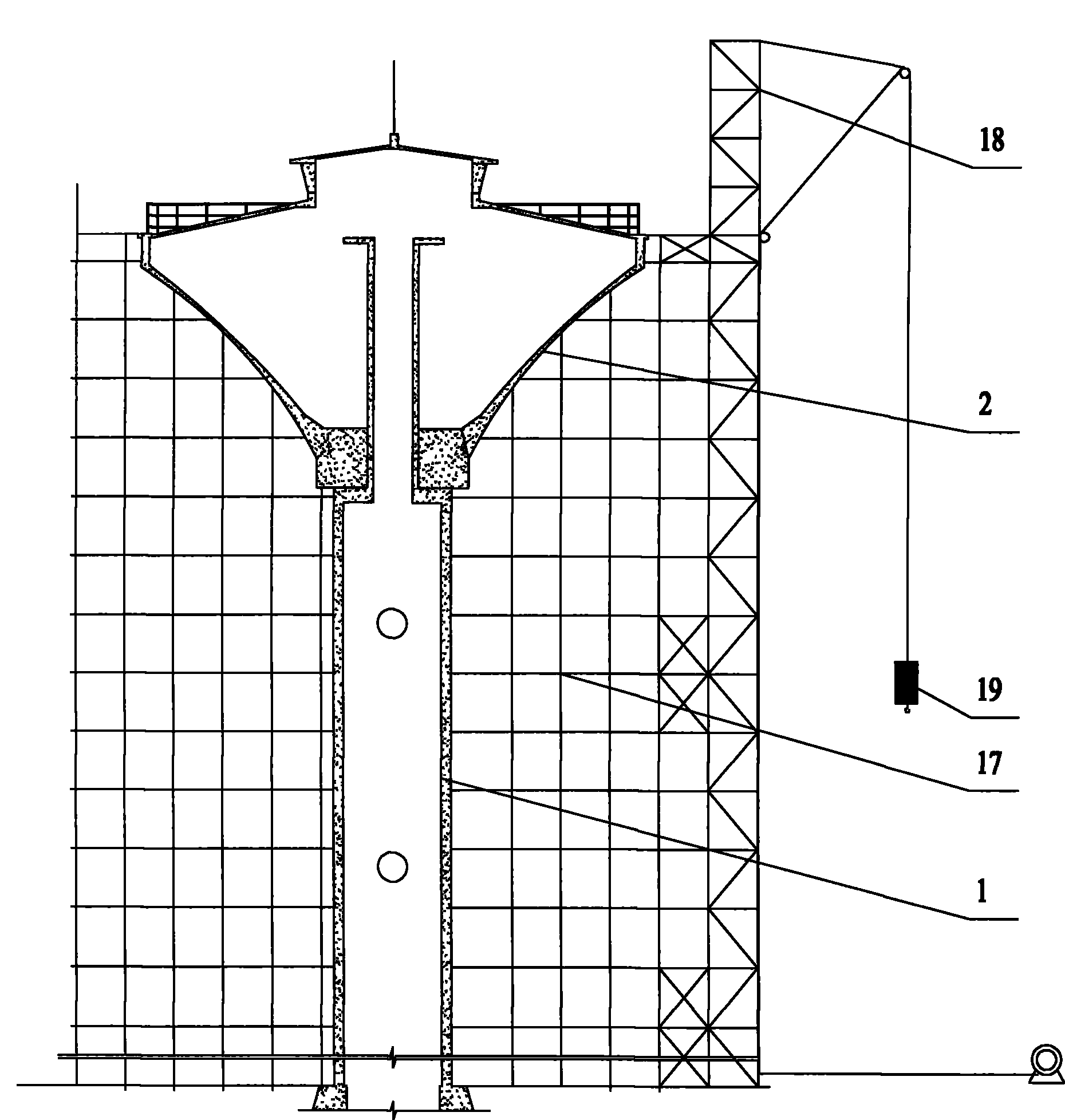 Hydraulic slip-and-lift construction method for water tower