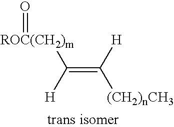 Low trans fatty acid shortening compositions