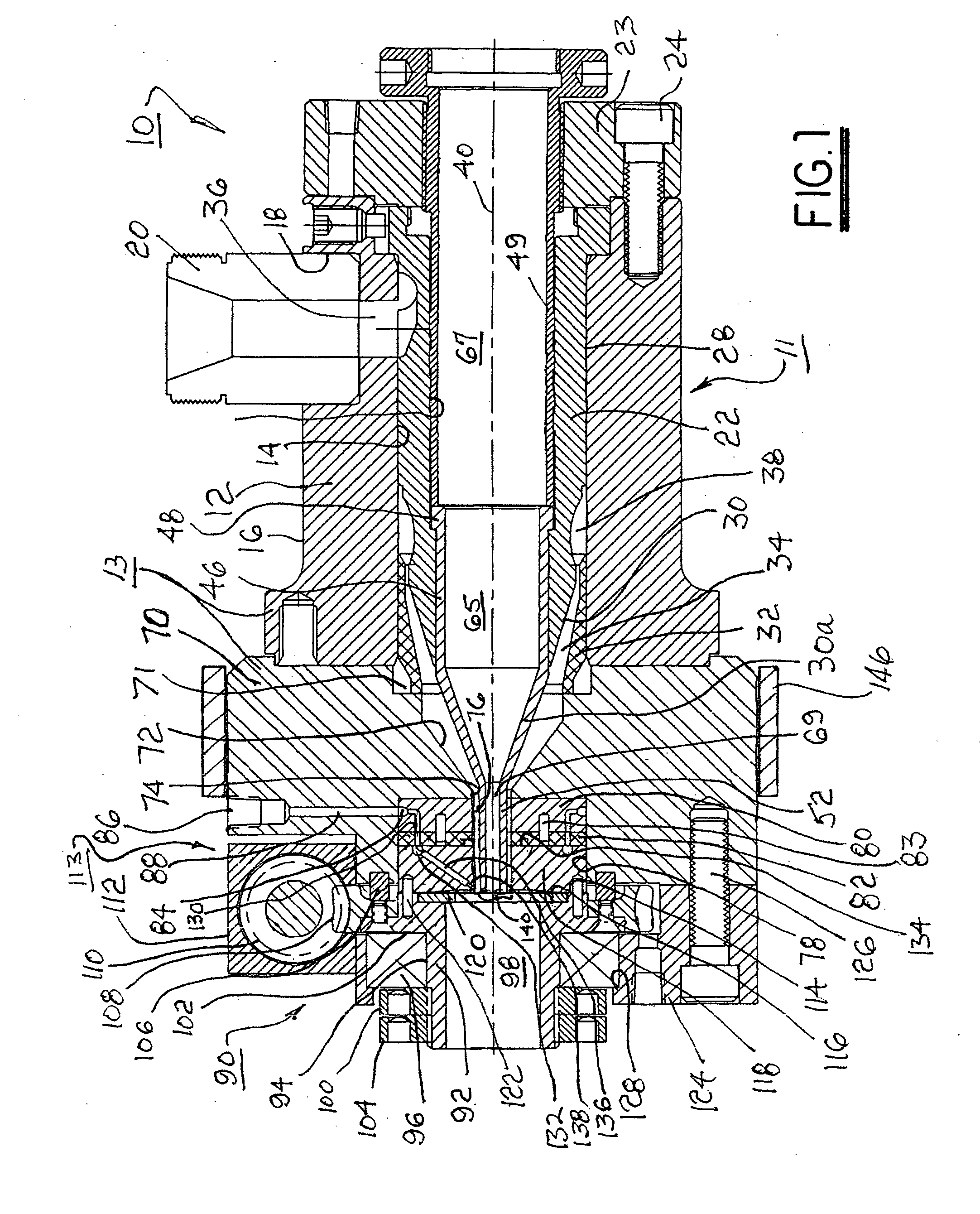 Rotatable head for forming spiral extrusions