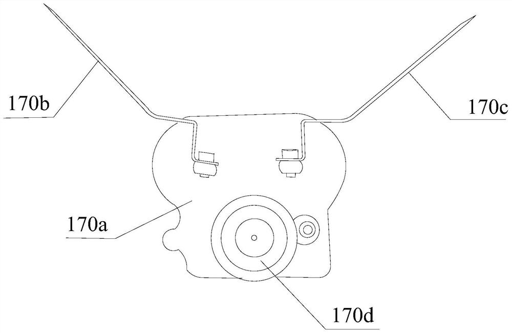 Automatic pancake overturning mechanism and automatic pancake preparation machine comprising same