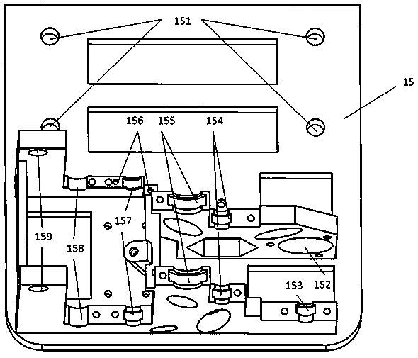 Pantograph traction device of track train