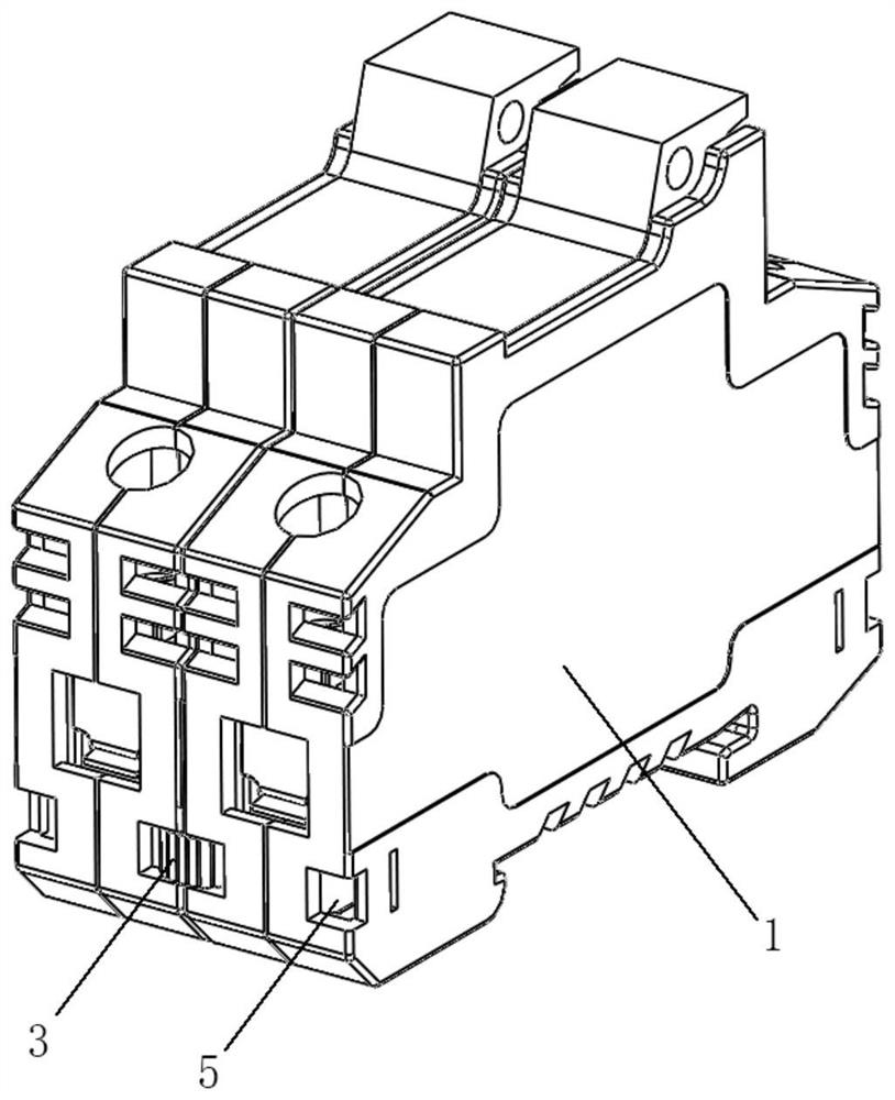 Multi-pole fuse switch