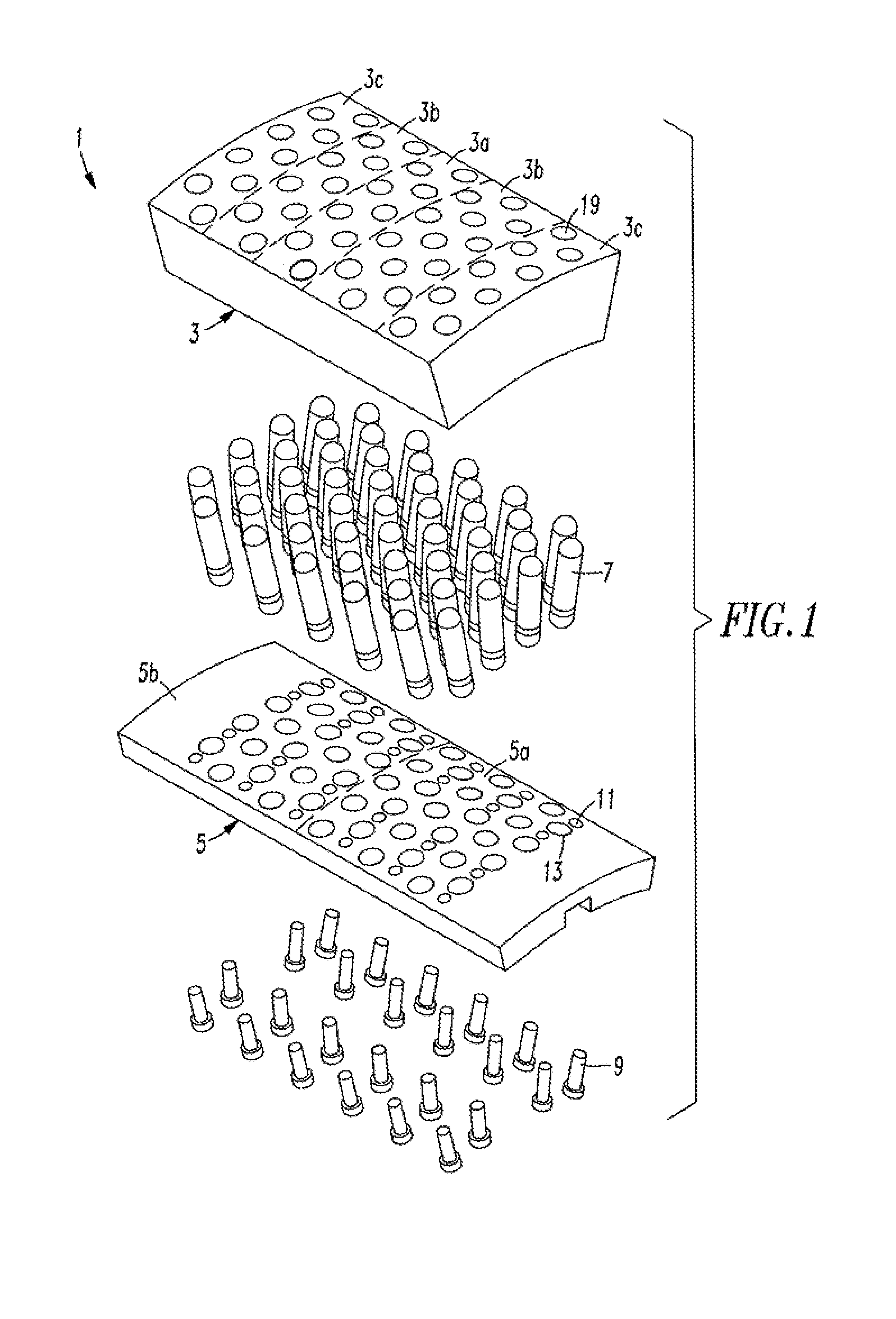 Crushing body and method of making the same