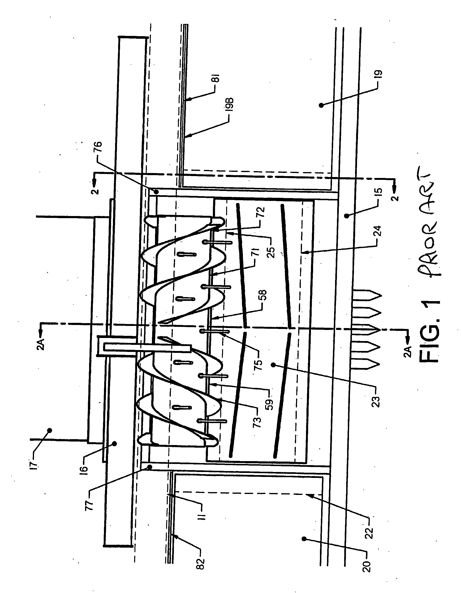 Crop feed arrangement for the header of a combine harvester