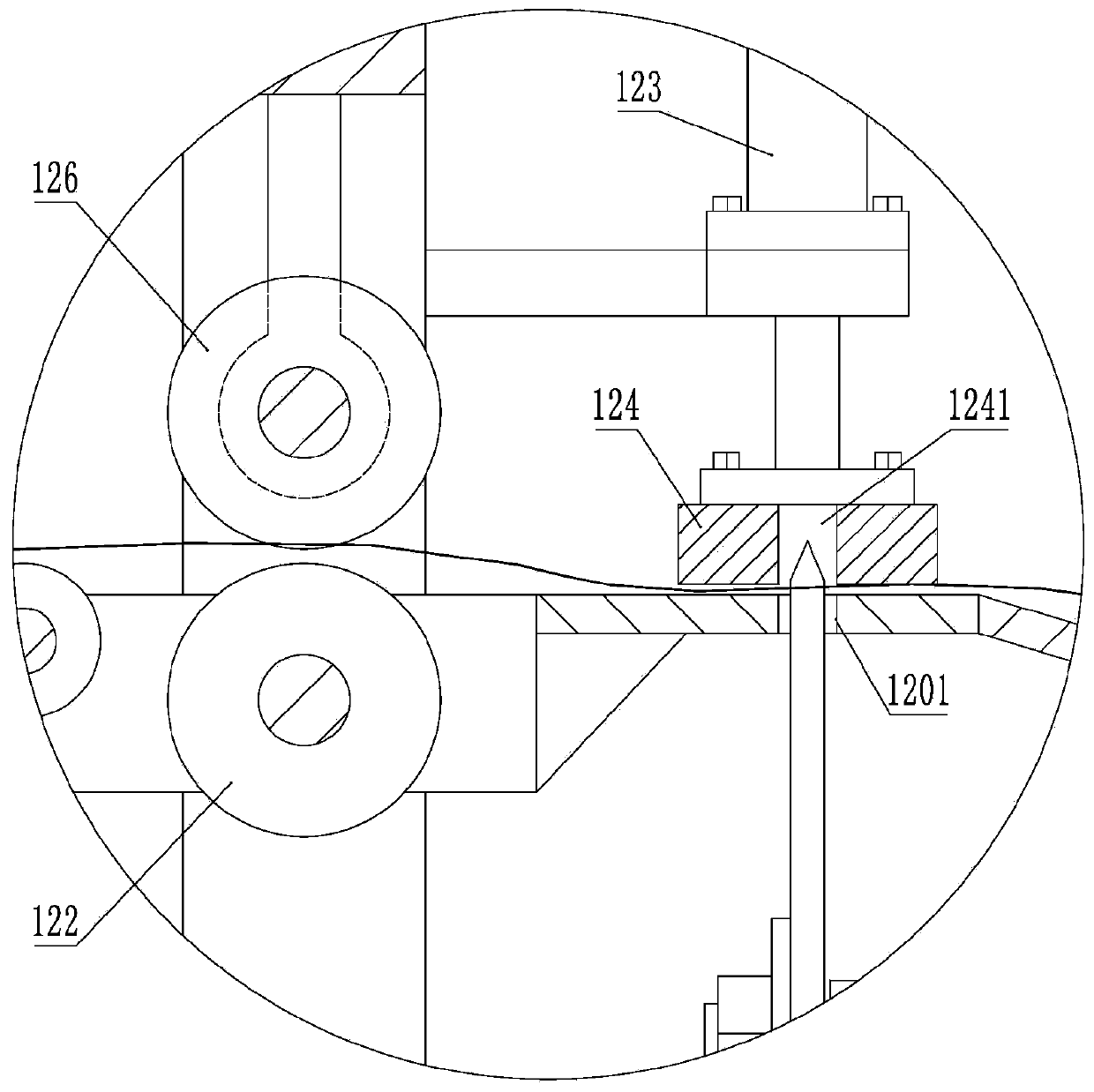 Foamed rubber cloth cutting and winding integrated treatment equipment