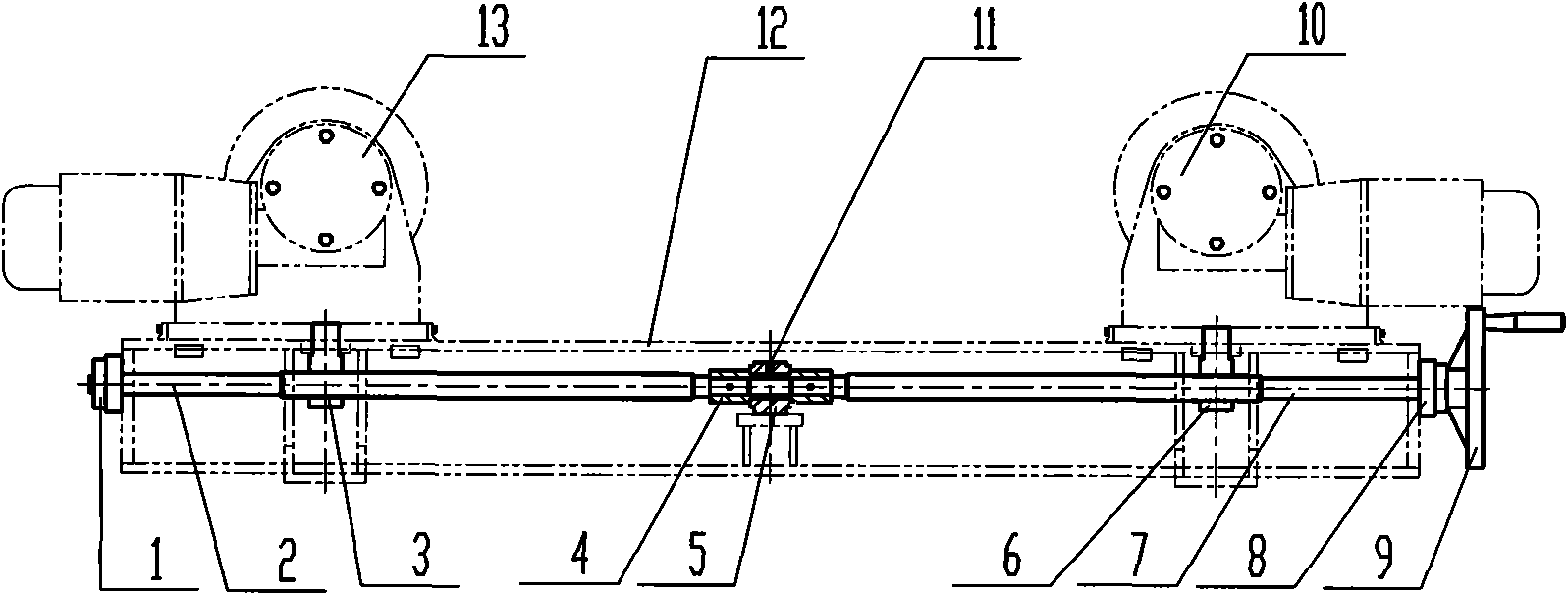 Adjustment device of adjustable roller frame