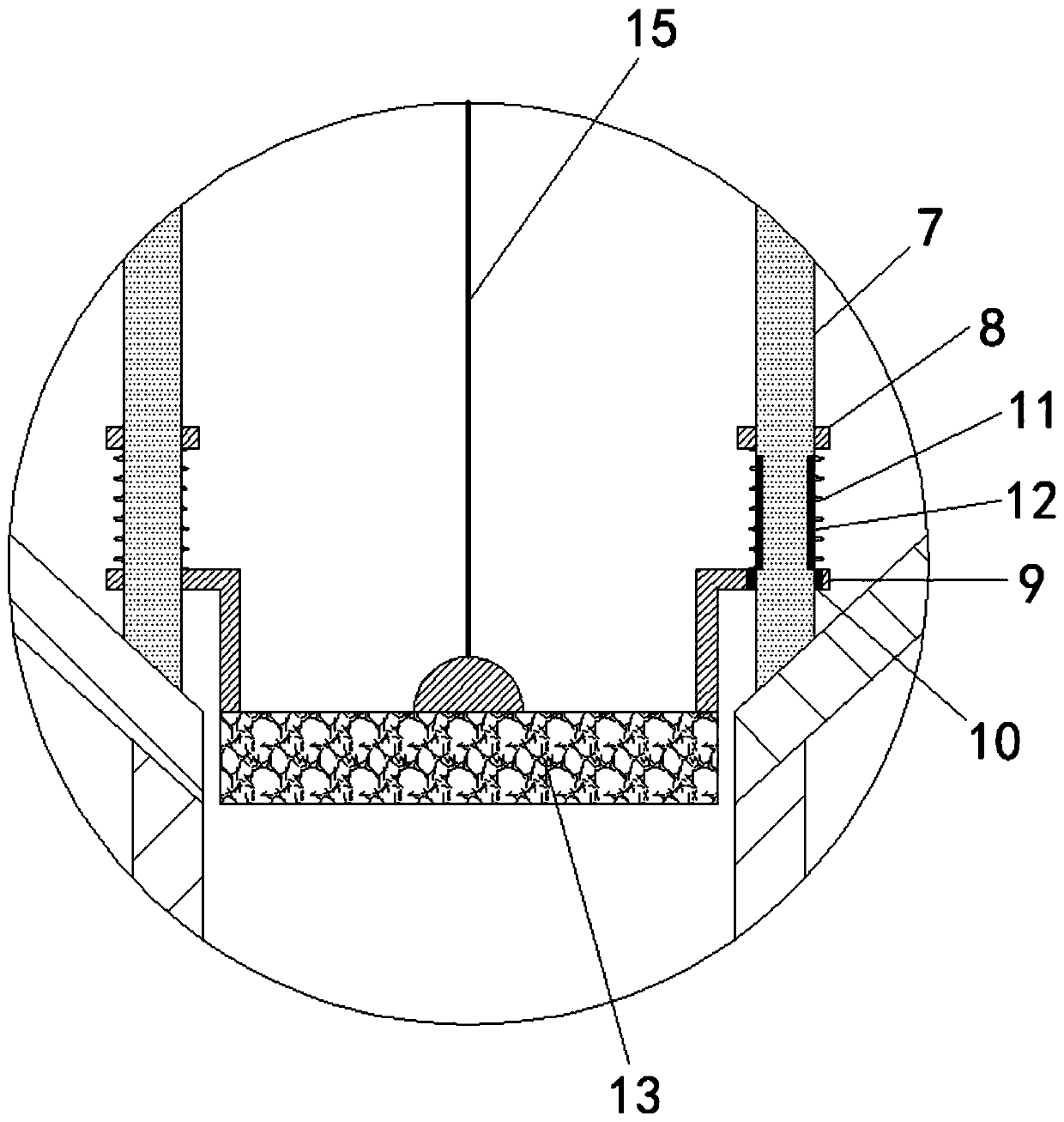 Automatic feeding device for fish farming