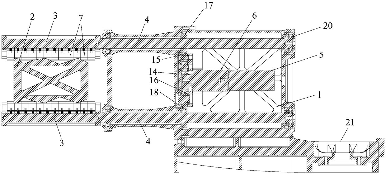 Grabbing mechanism used for sectional material traction and grabbing method thereof