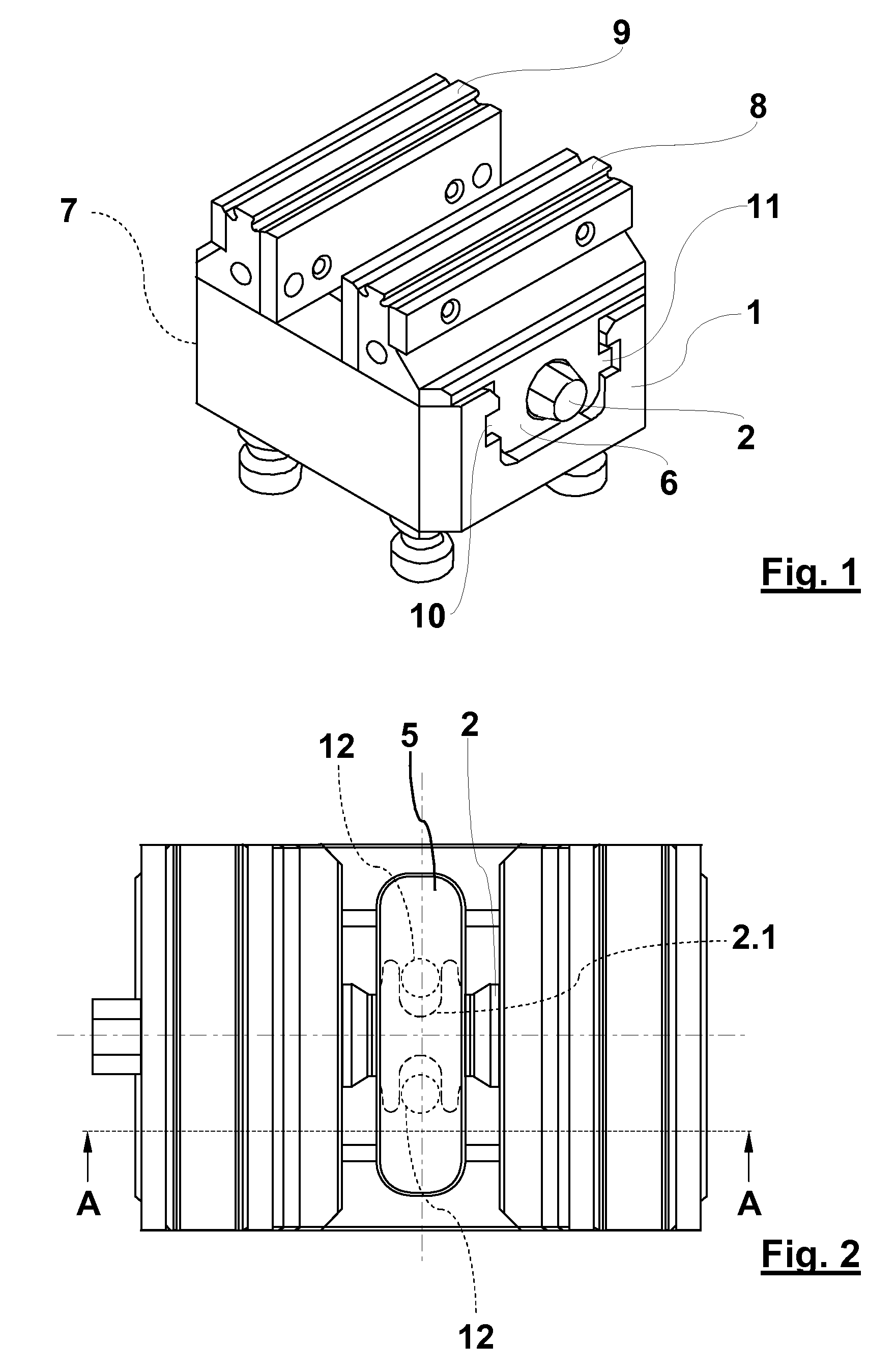 Self-centering chuck