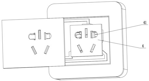 An expandable socket