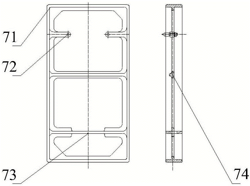 Empty bag circulating device