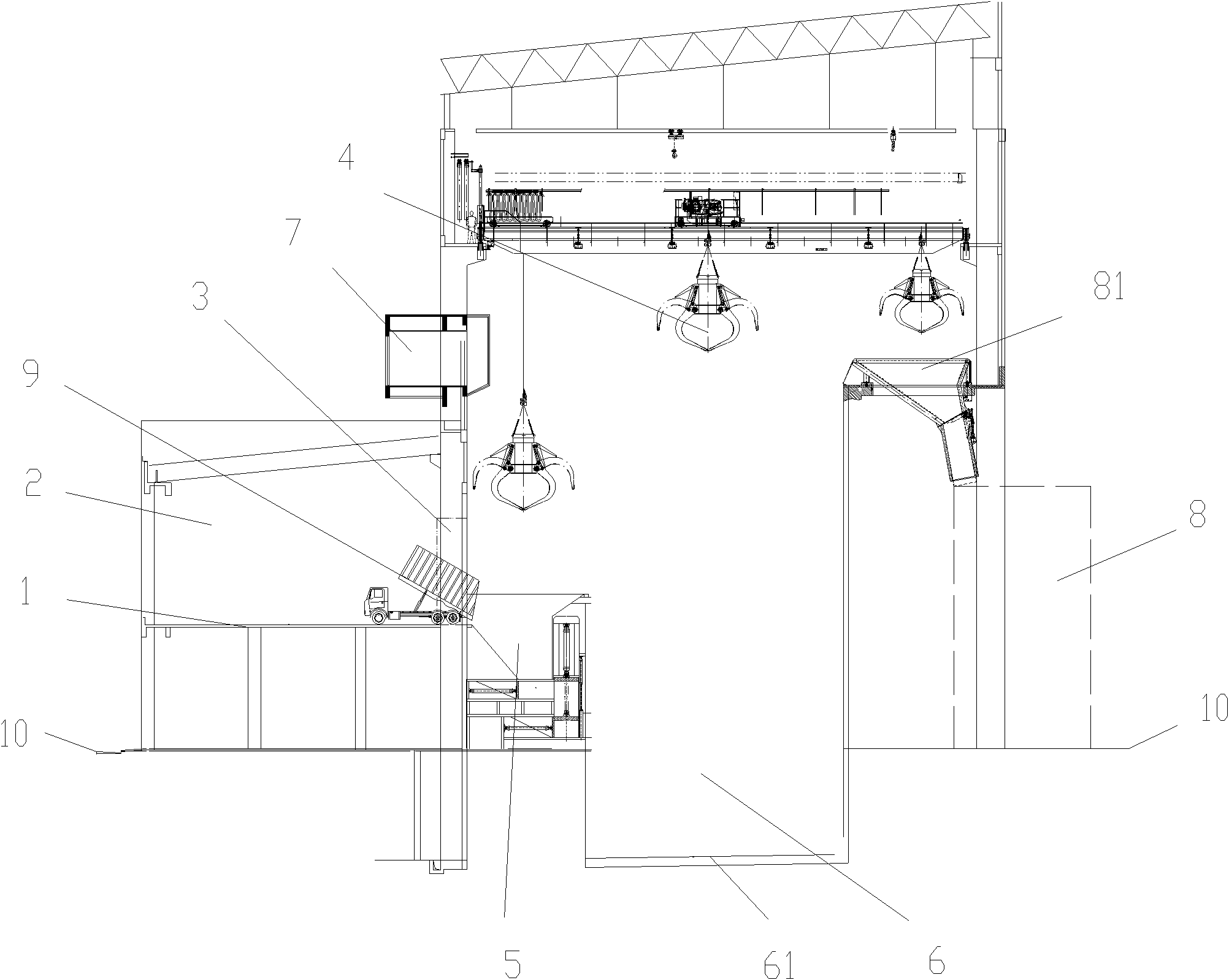 Waste storage tank for dehydrating waste