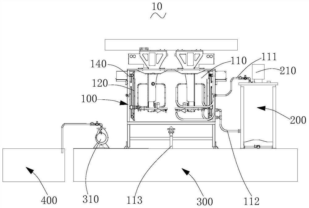 Cleaning device and truss robot