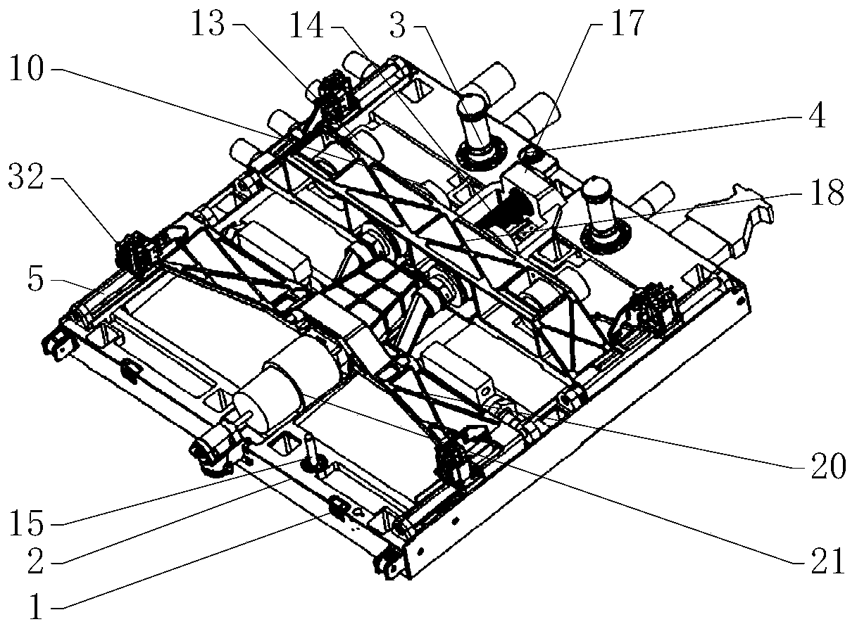 Butt-joint locking interface device capable of actively conducting heat for spacecraft