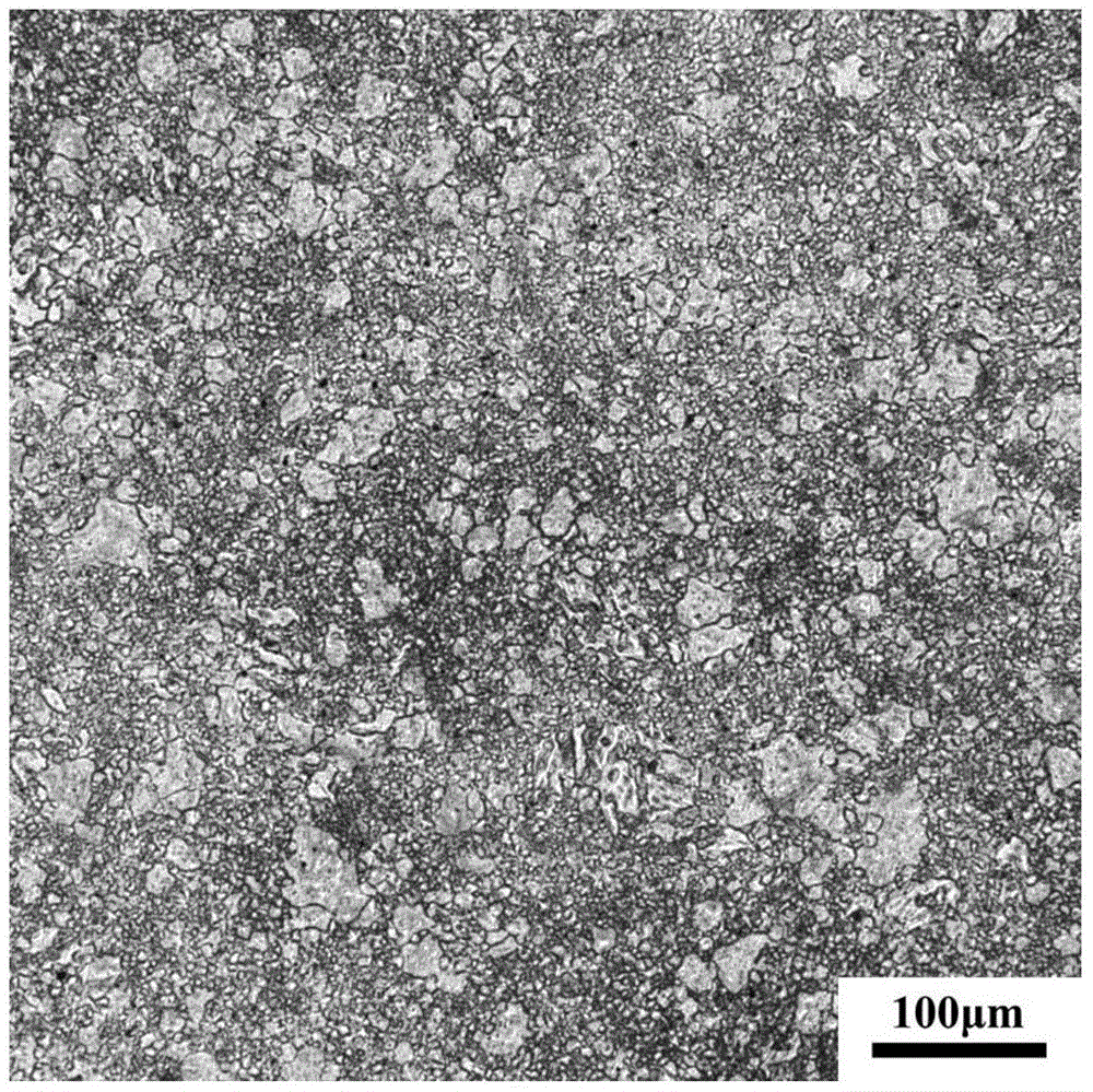 Method for refining crystalline grains of wrought magnesium alloy at room temperature