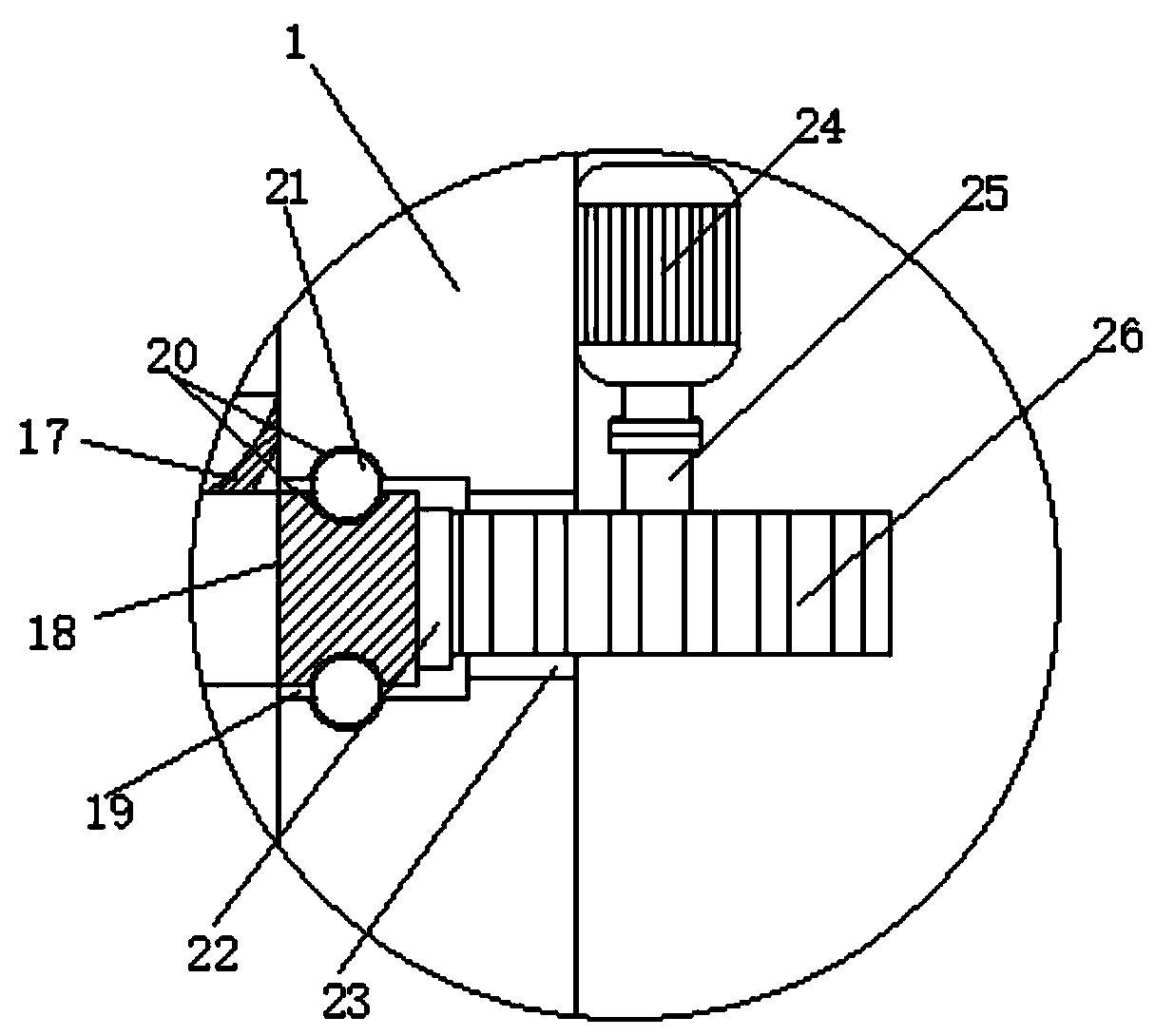 Peppermint raw material screening device for peppermint oil manufacturing