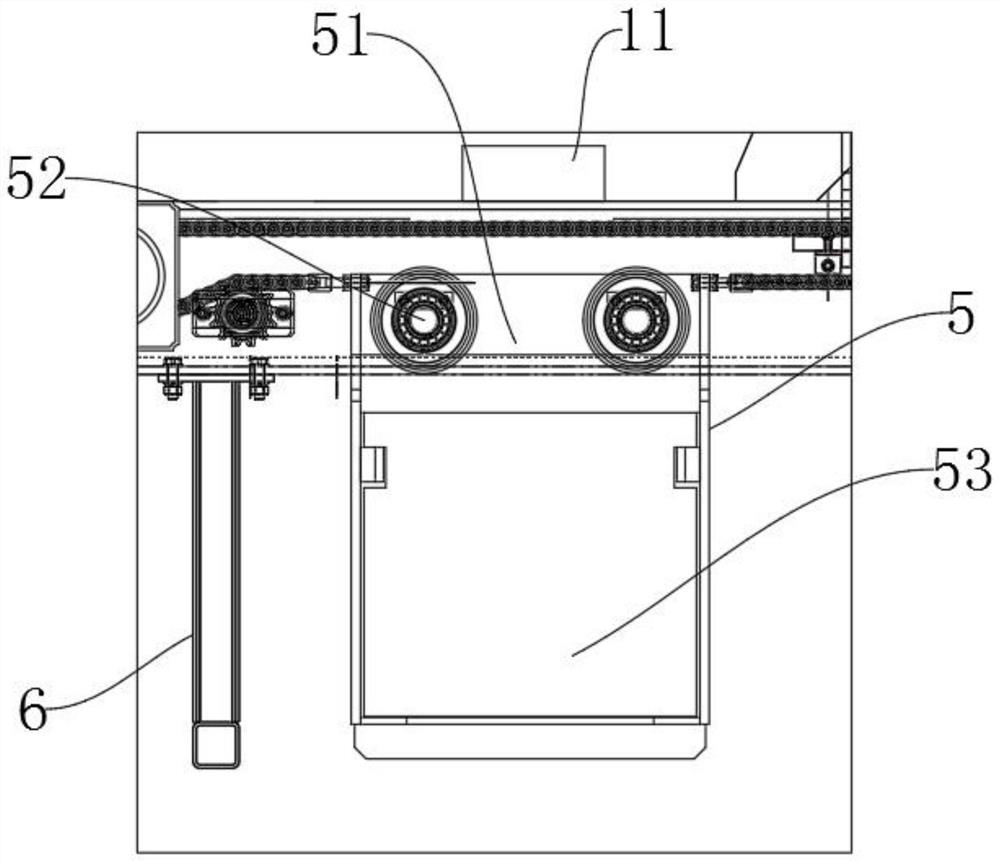 Self-balancing glass lifting arm