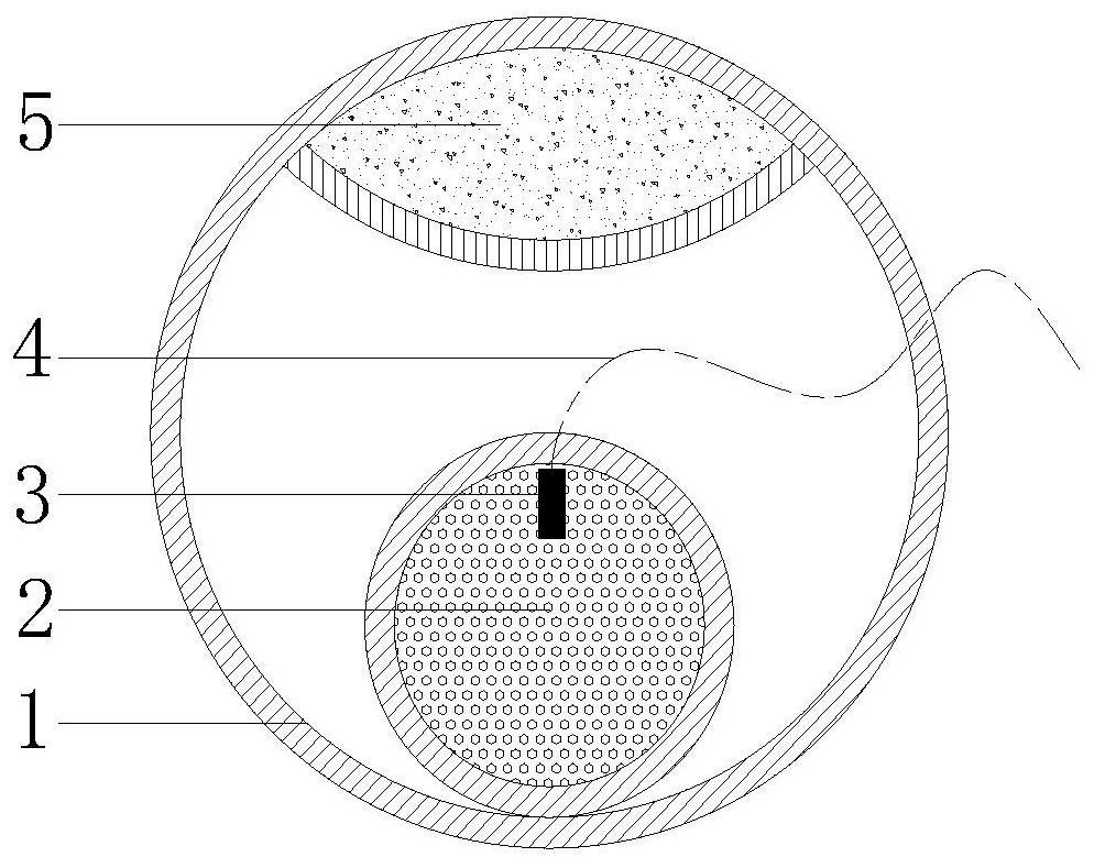 Uncoupled continuous charge structure with eccentric retaining wall and its application method