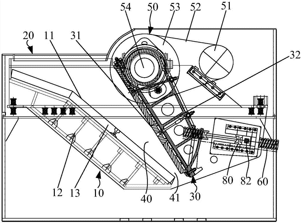 Breaker discharging opening gap adjusting mechanism and jaw type breaker