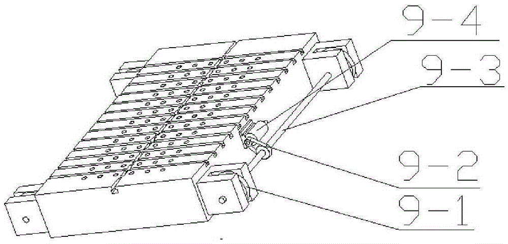 Upper-turn and lower-move hydraulic punch type die closing machine