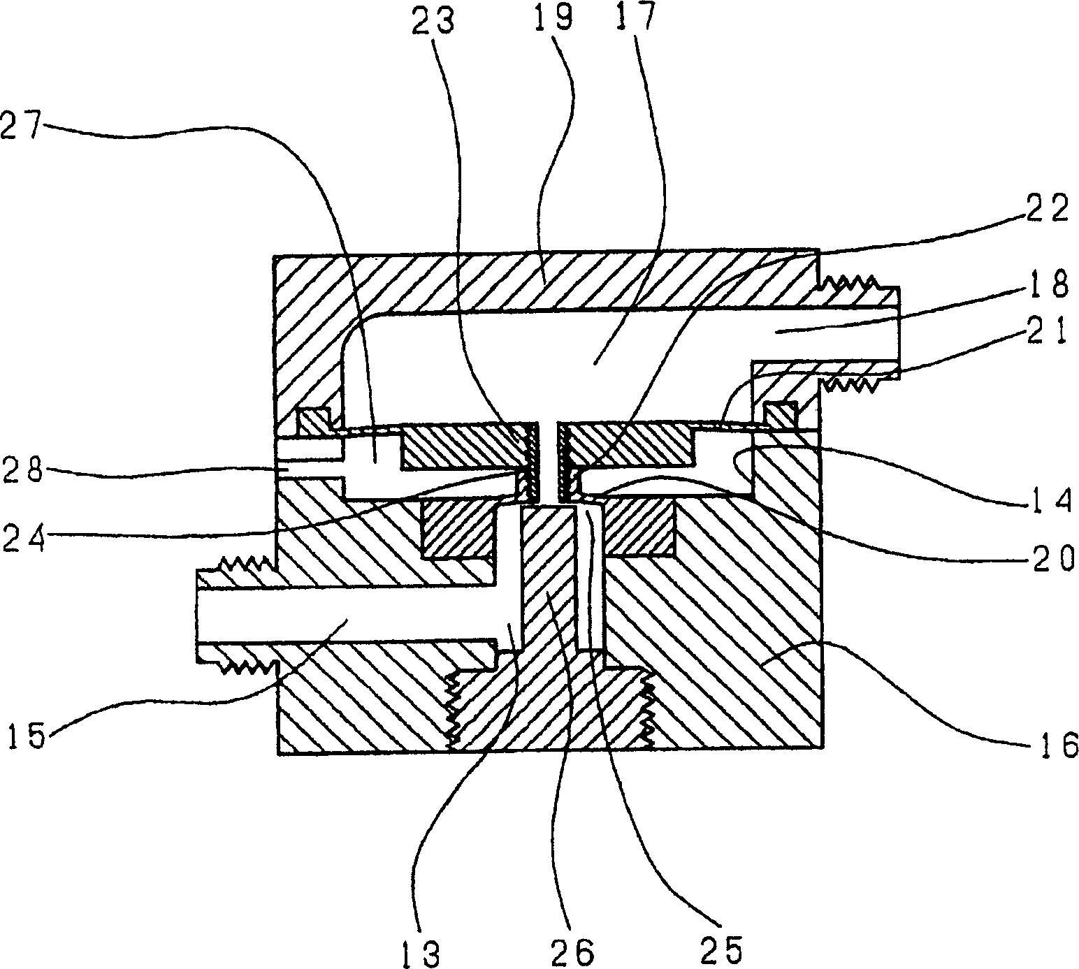 Fluid mixer