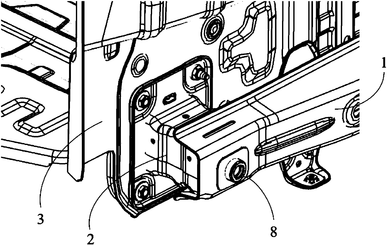 Rear traction device and automobile