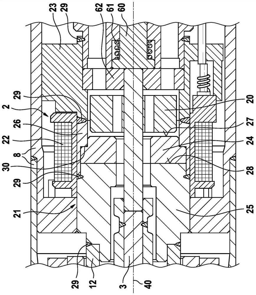 Gas injector for injecting gas fuel