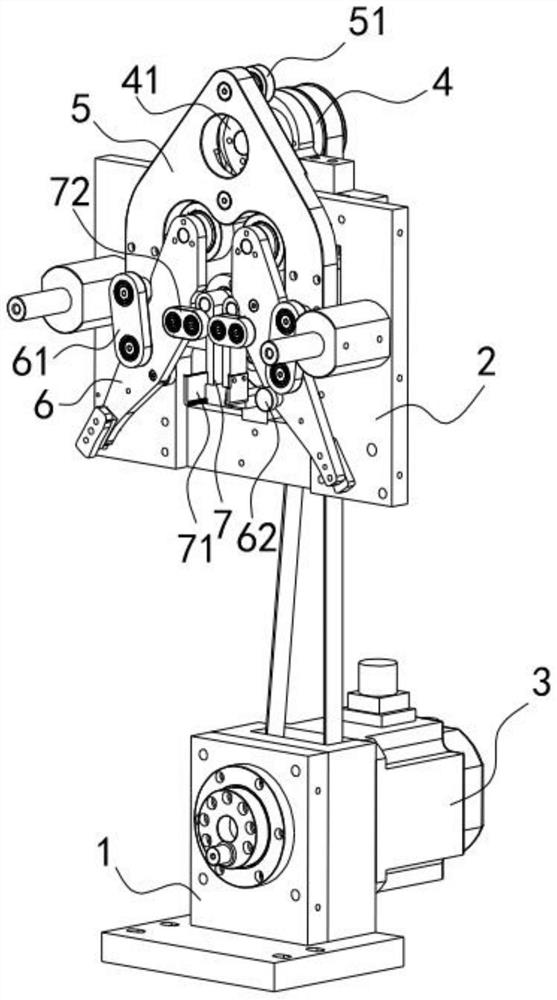 Double-insert feeding control structure of mosaic wheel