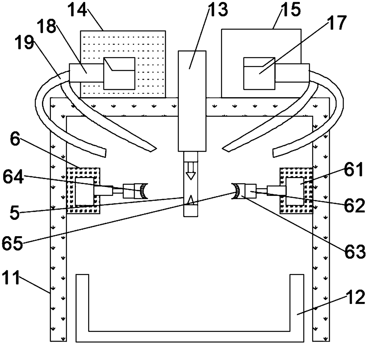 Automatic fruit preprocessing device for canned fruit production