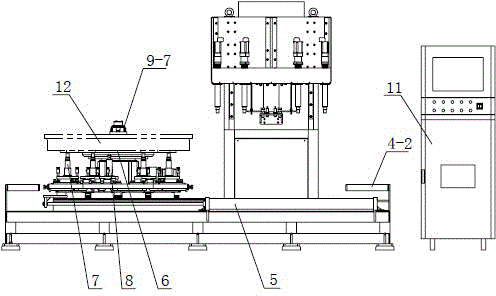 Automatic bolt tightening machine for wheel brake disc