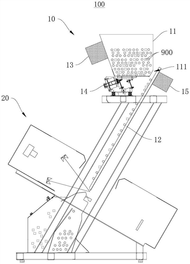 Material conveying mechanism and sorting device